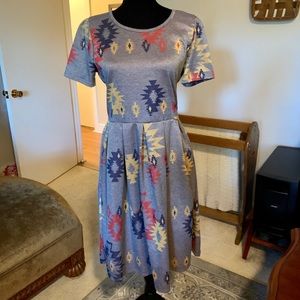 Lularoe Amelia, gray aztec print, XL